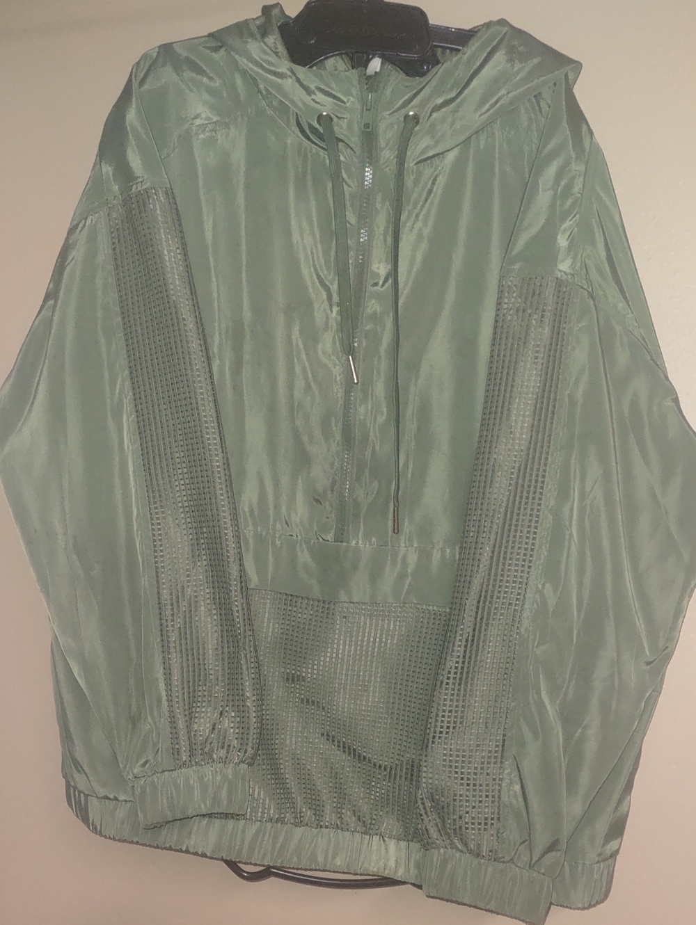 Active Plus S- 14/16W Green Pullover Windbreaker Jacket Mesh (Flaw-Thread Pull)
